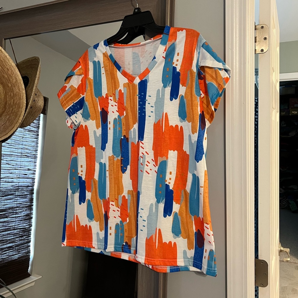 Multi-color Top Size L